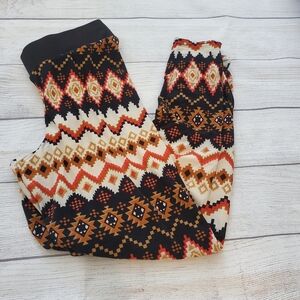 Eye Candy Aztec print leggings size large